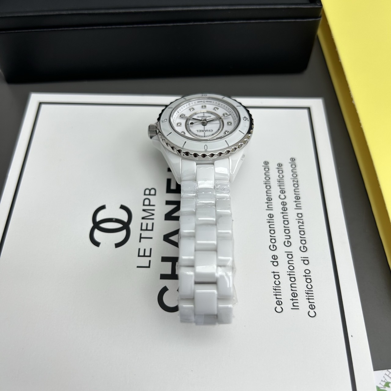 샤넬-시계-해외배송 j12 다이아 33mm