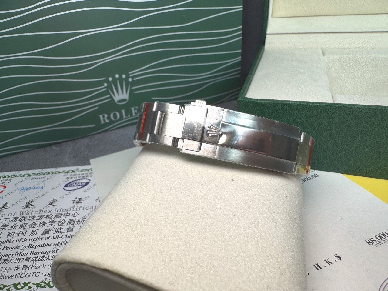 롤렉스-시계-국내배송 서브마리너 그린세라믹 블랙다이얼 40mm