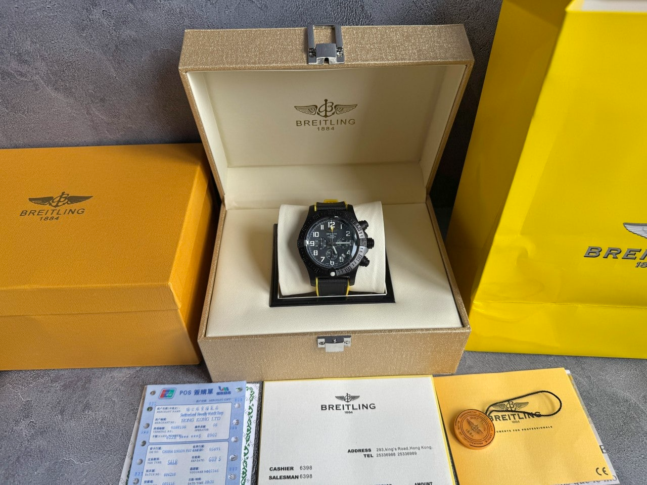 브라이틀링-시계-국내배송 어벤저 허리케인 블랙 48mm