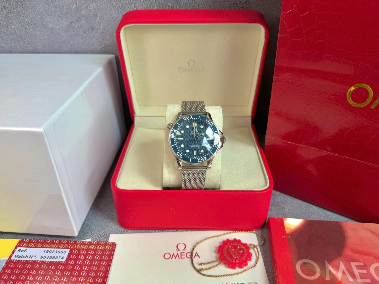 오메가-시계-국내배송 씨마스터 다이버300M 42mm 네이비