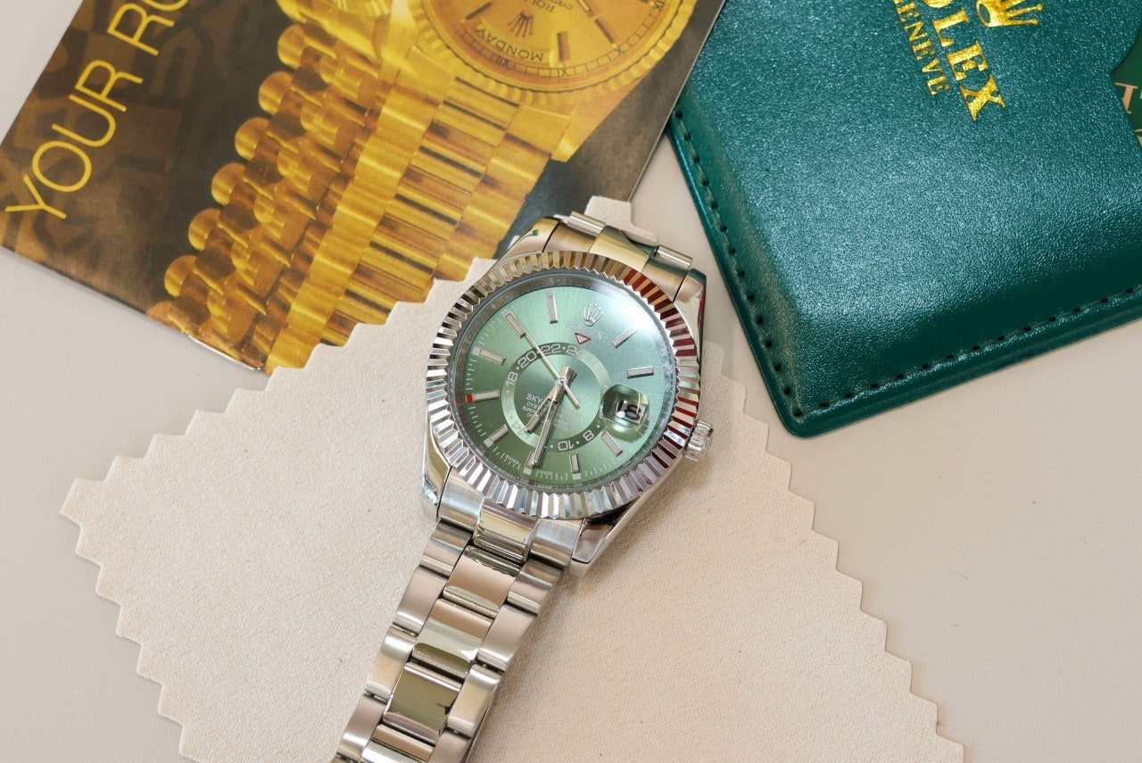 롤렉스-시계-국내배송 오이스터 스카이드웰러 크로노미터 그린 42mm