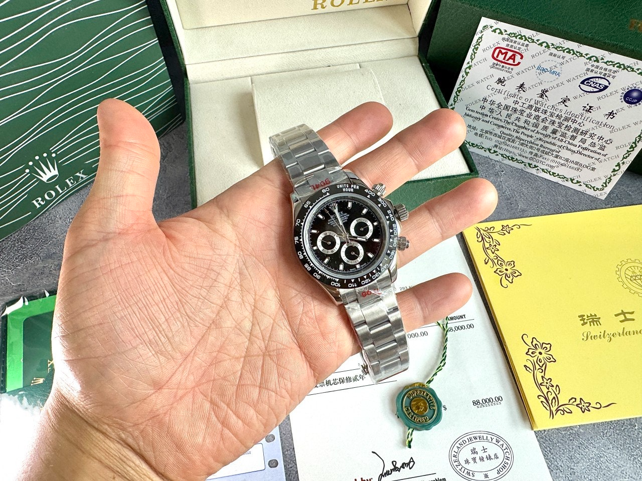 롤렉스-시계-국내배송 코스모그래프 데이토나 40mm 은장 블랙다이얼