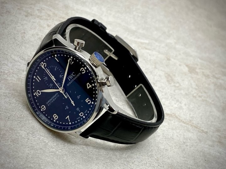IWC-시계-국내배송 포르투기저 블랙다이얼
