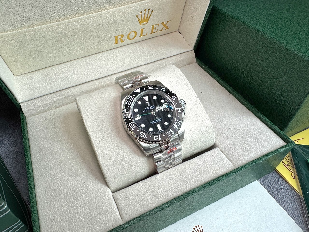 롤렉스-시계-국내배송 GMT 마스터2 블랙다이얼 오이스터 40mm