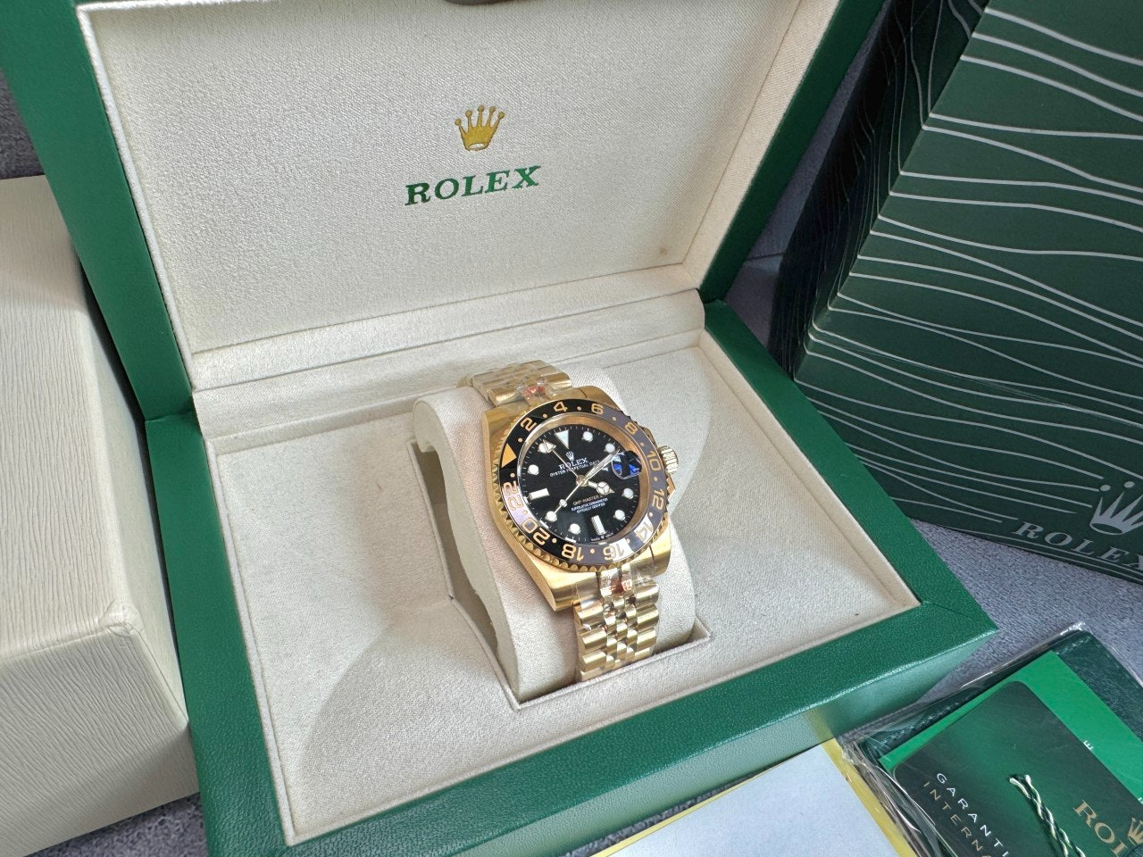 롤렉스-시계-국내배송 GMT 마스터2 옐로우골드 블랙다이얼 40mm