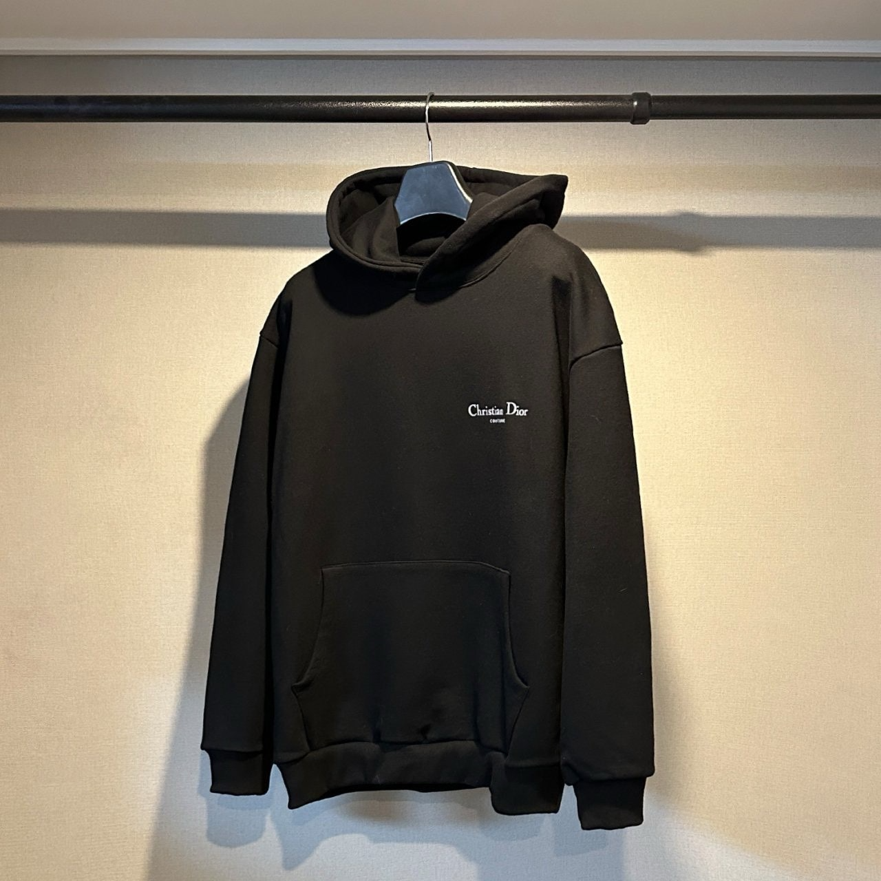디올-상의-국내배송 couture 후드