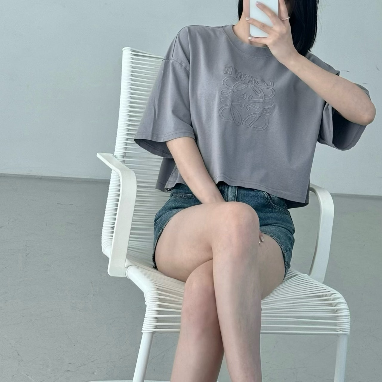 로에베-상의-국내배송 크롭 로고 티셔츠
