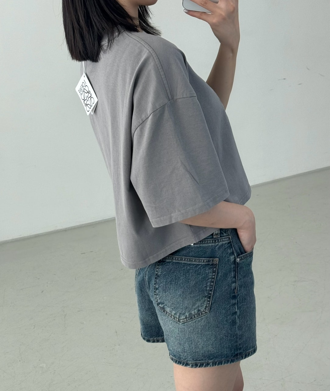 로에베-상의-국내배송 크롭 로고 티셔츠
