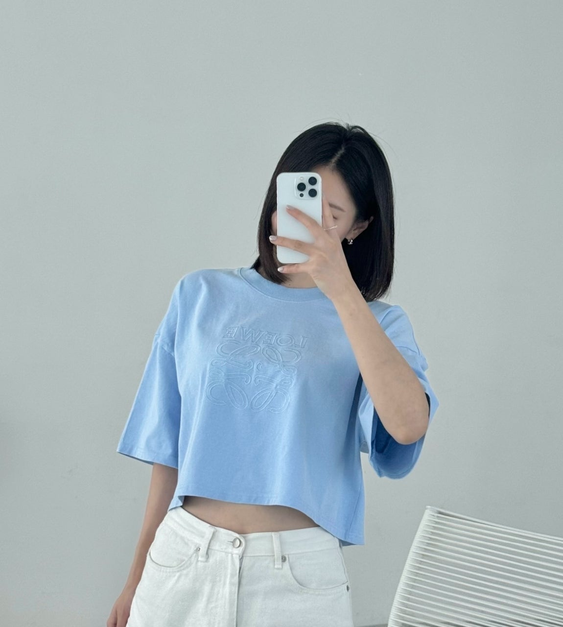 로에베-상의-국내배송 크롭 로고 티셔츠