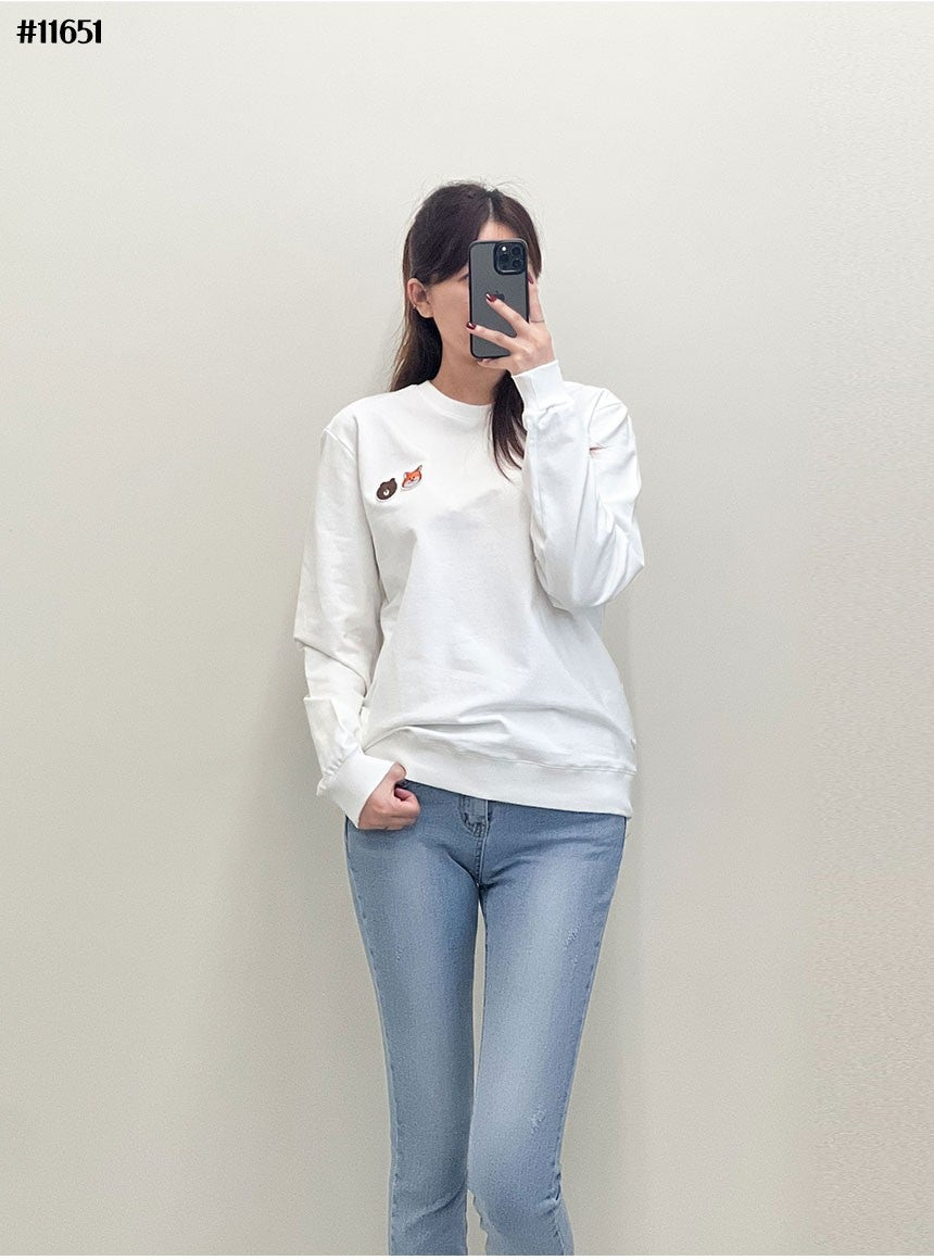 마르지엘라-상의-국내배송 라인프렌즈 남여공용 헤드자수패치 라운드 맨투맨 티셔츠