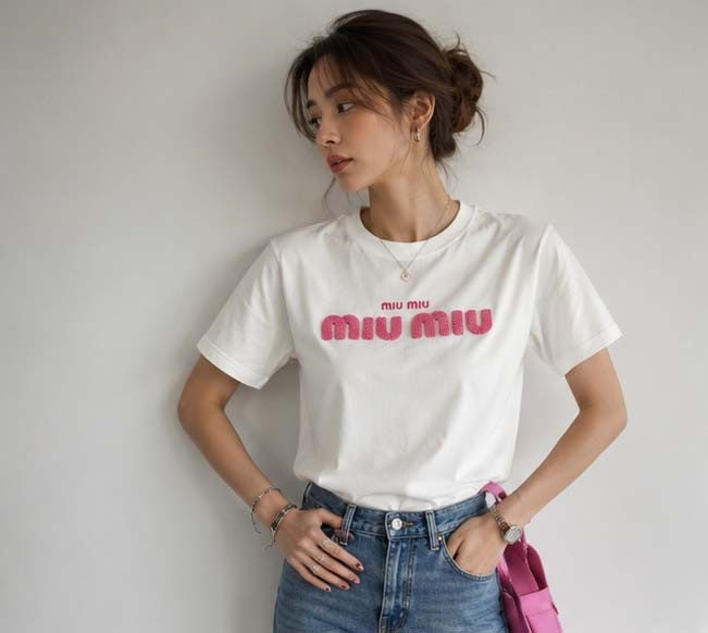 미우미우-상의-국내배송 빅로고 뽀글이패치 수입라운드