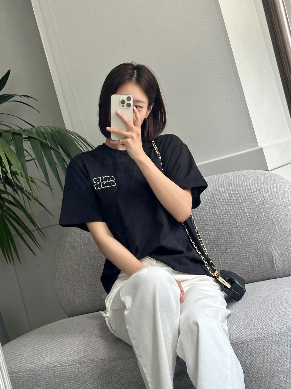 미우미우-상의-국내배송 뽀글이자수 티셔츠