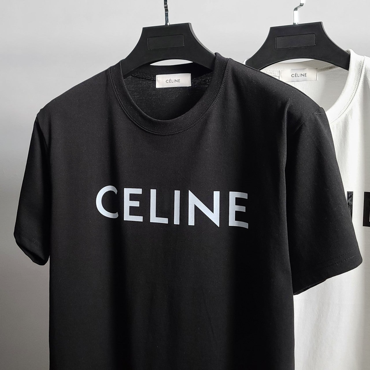셀린느-상의-국내배송 베이직로고 코튼 반팔티