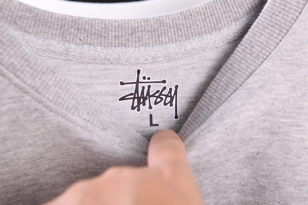 스투시-상의-국내배송 에잇볼 맨투맨