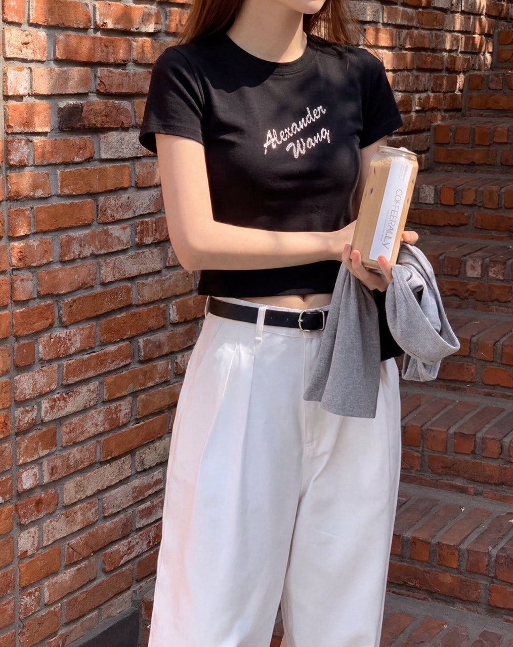 알렉산더왕-상의-국내배송 큐빅 로고 티셔츠