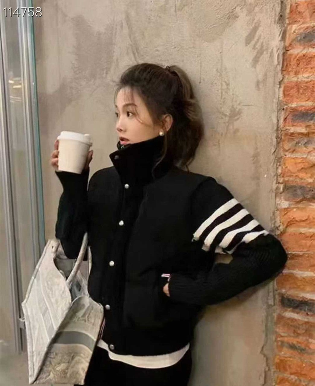 톰브라운-상의-국내배송 다운 필드 울샤이니 크롭 자켓 -블랙