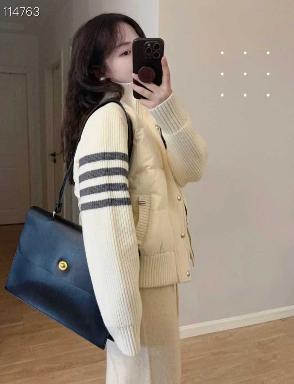 톰브라운-상의-국내배송 다운 필드 울샤이니 크롭 자켓 -화이트