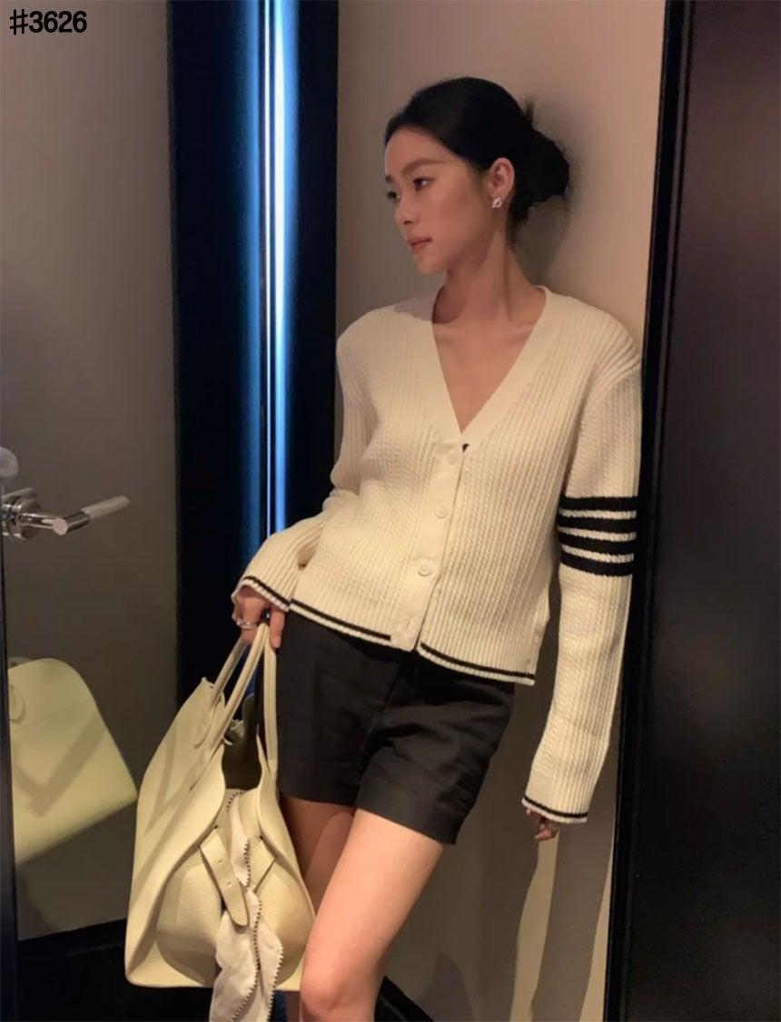 톰브라운-상의-국내배송 메리노 울 4-바 크롭 브이넥 가디건