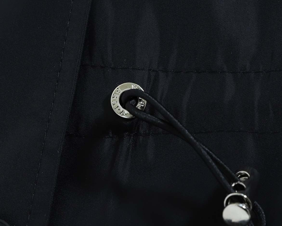 프라다-상의-국내배송 리나일론 레인코트 바람막이 자켓