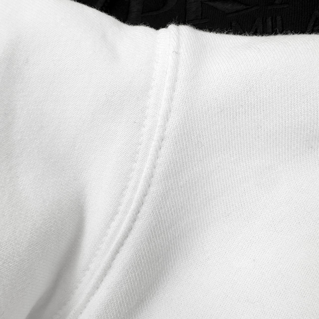 프라다-상의-국내배송 밀라노 엠브로이더 후드