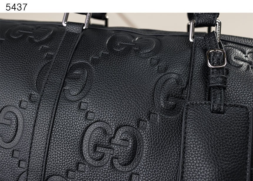구찌-가방-국내배송 JUMBO GG LARGE DUFFLE BAG