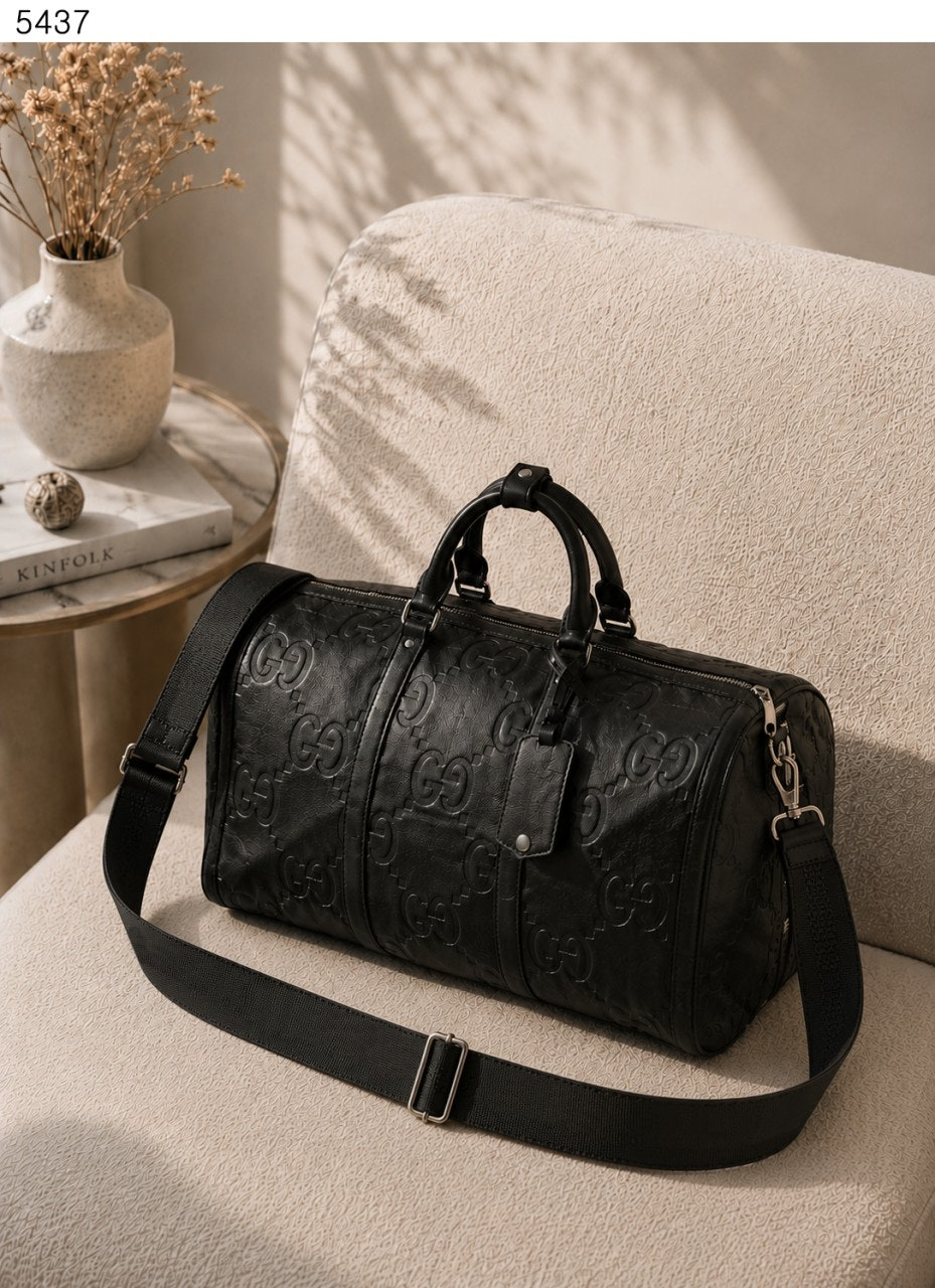 구찌-가방-국내배송 JUMBO GG LARGE DUFFLE BAG
