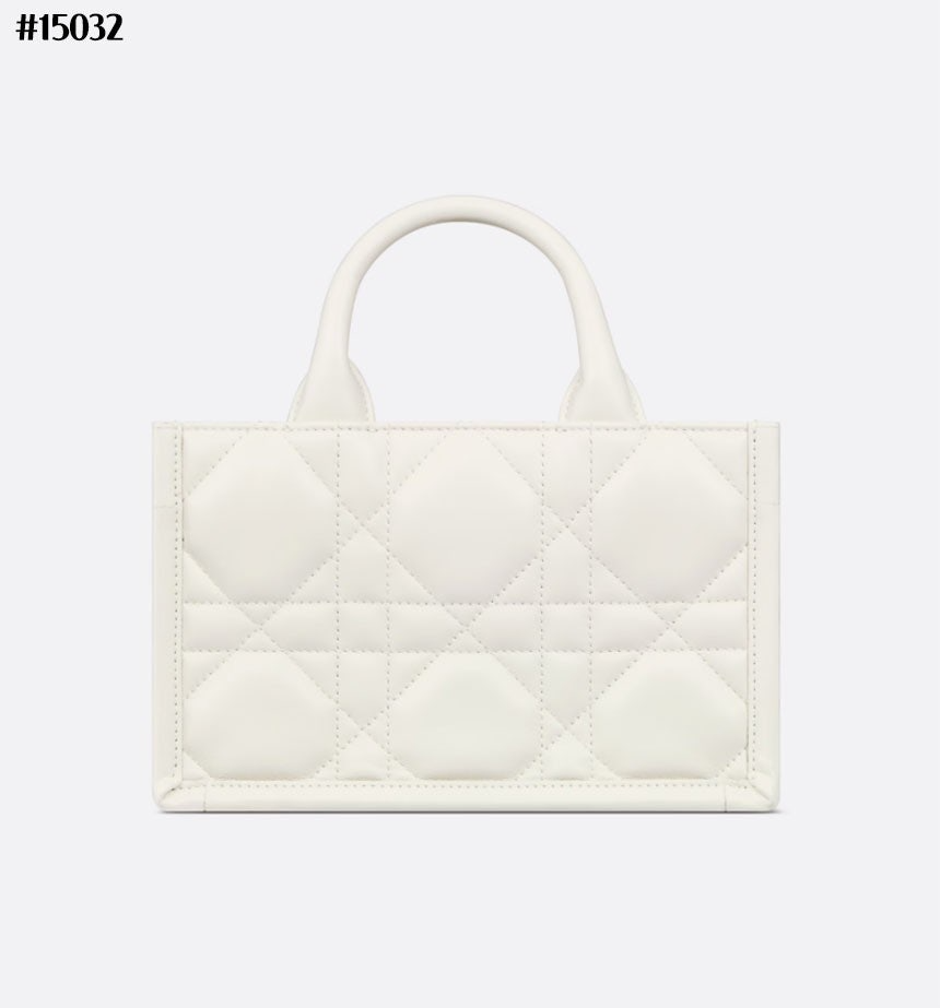 디올-가방-국내배송 매크로까나쥬 DIOR BOOK DOTE 북도트 미니 백