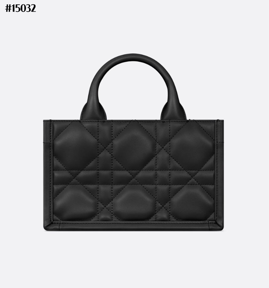 디올-가방-국내배송 매크로까나쥬 DIOR BOOK DOTE 북도트 미니 백