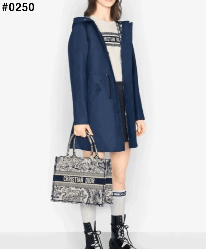디올-가방-국내배송 트왈드 주이 리버스 북 토트백