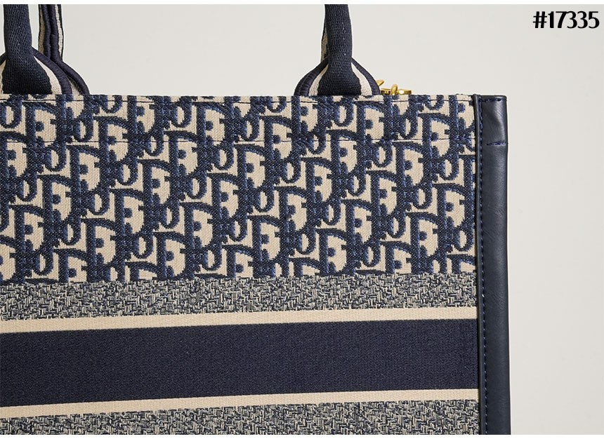 디올-가방-국내배송 Book Tote 북 토트 백