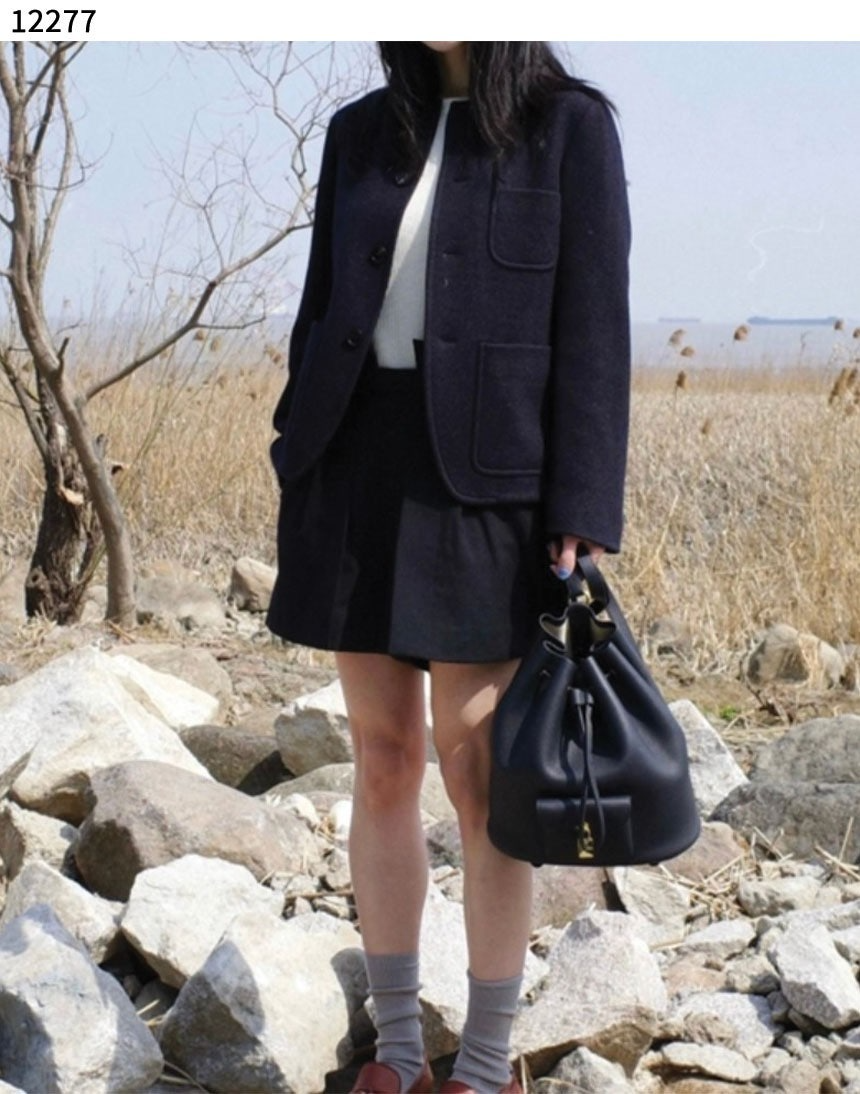 로로피아나-가방-국내배송 Extra Drawstring backpack L27 Calfskin Black