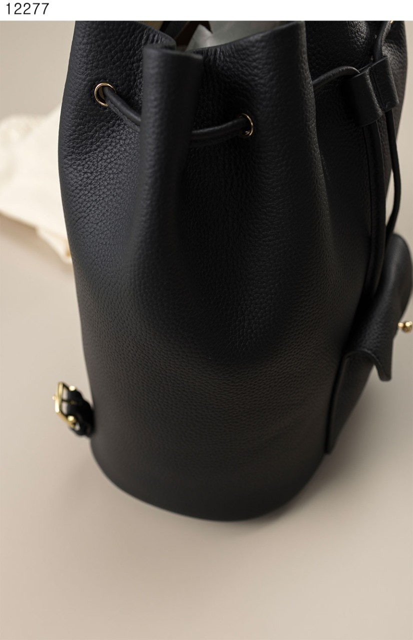 로로피아나-가방-국내배송 Extra Drawstring backpack L27 Calfskin Black