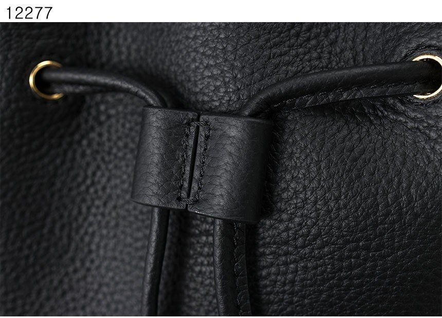 로로피아나-가방-국내배송 Extra Drawstring backpack L27 Calfskin Black