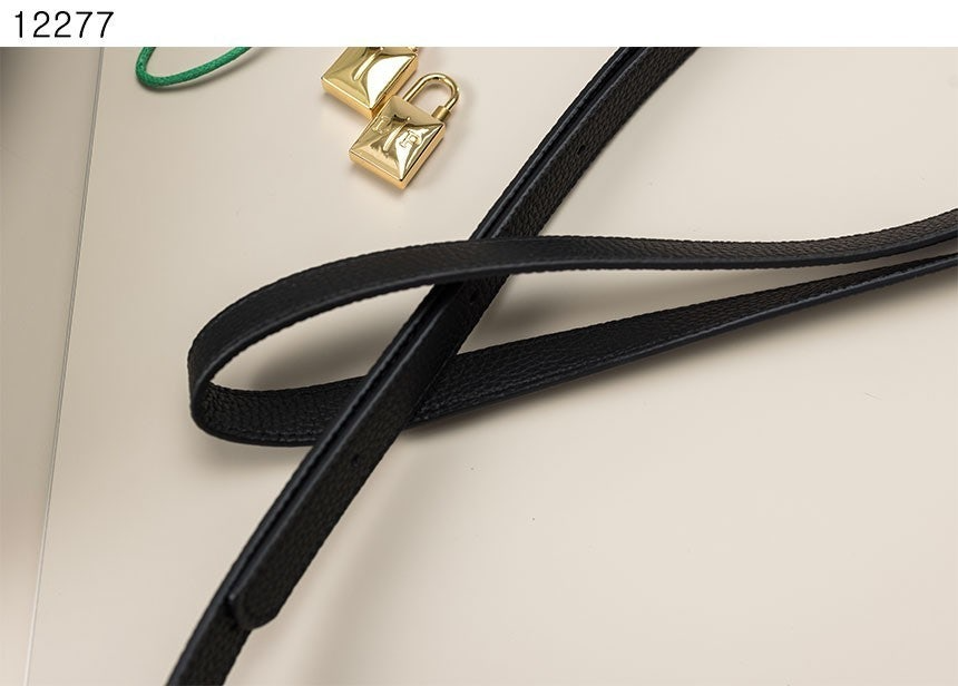 로로피아나-가방-국내배송 Extra Drawstring backpack L27 Calfskin Black