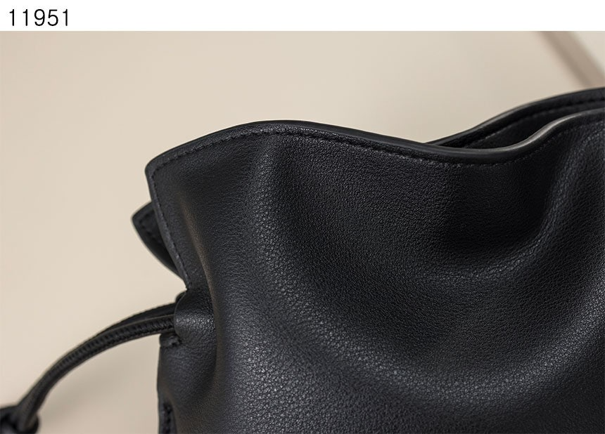 로에베-가방-국내배송 미니 플라멩코 클러치