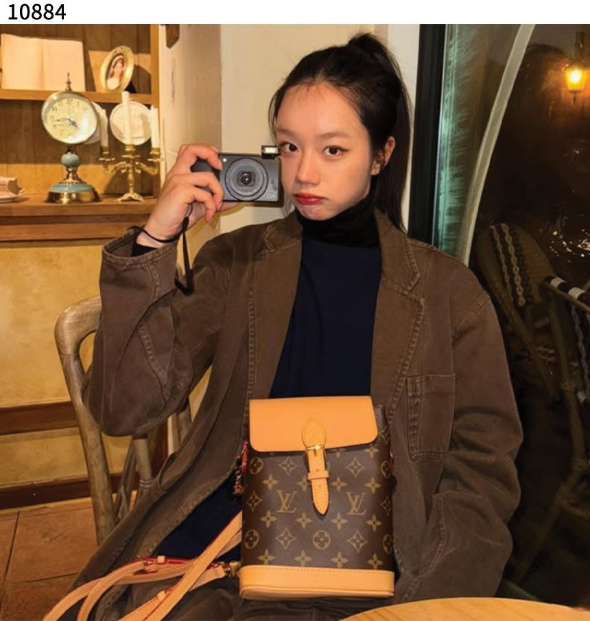루이비통-가방-국내배송 소모 미니 모노그램 백팩
