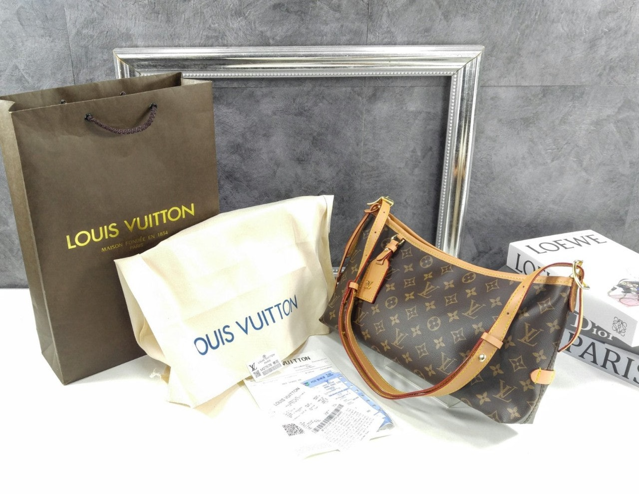 루이비통-가방-국내배송 캐리올 이스트 웨스트 (CarryAll East West)