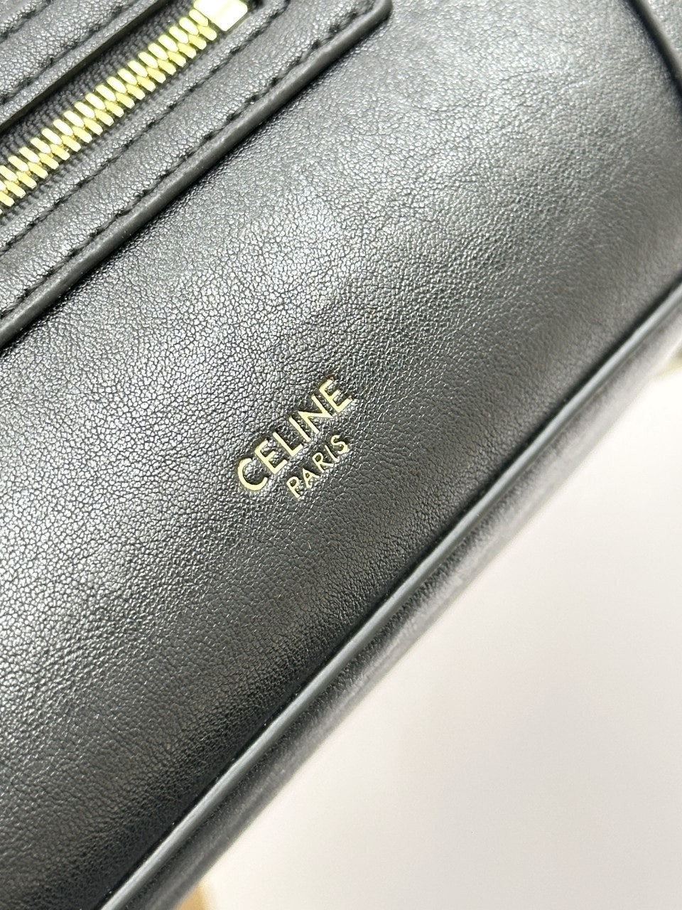 셀린느-가방-국내배송 리틀 러기지 - 그레인 카프스킨