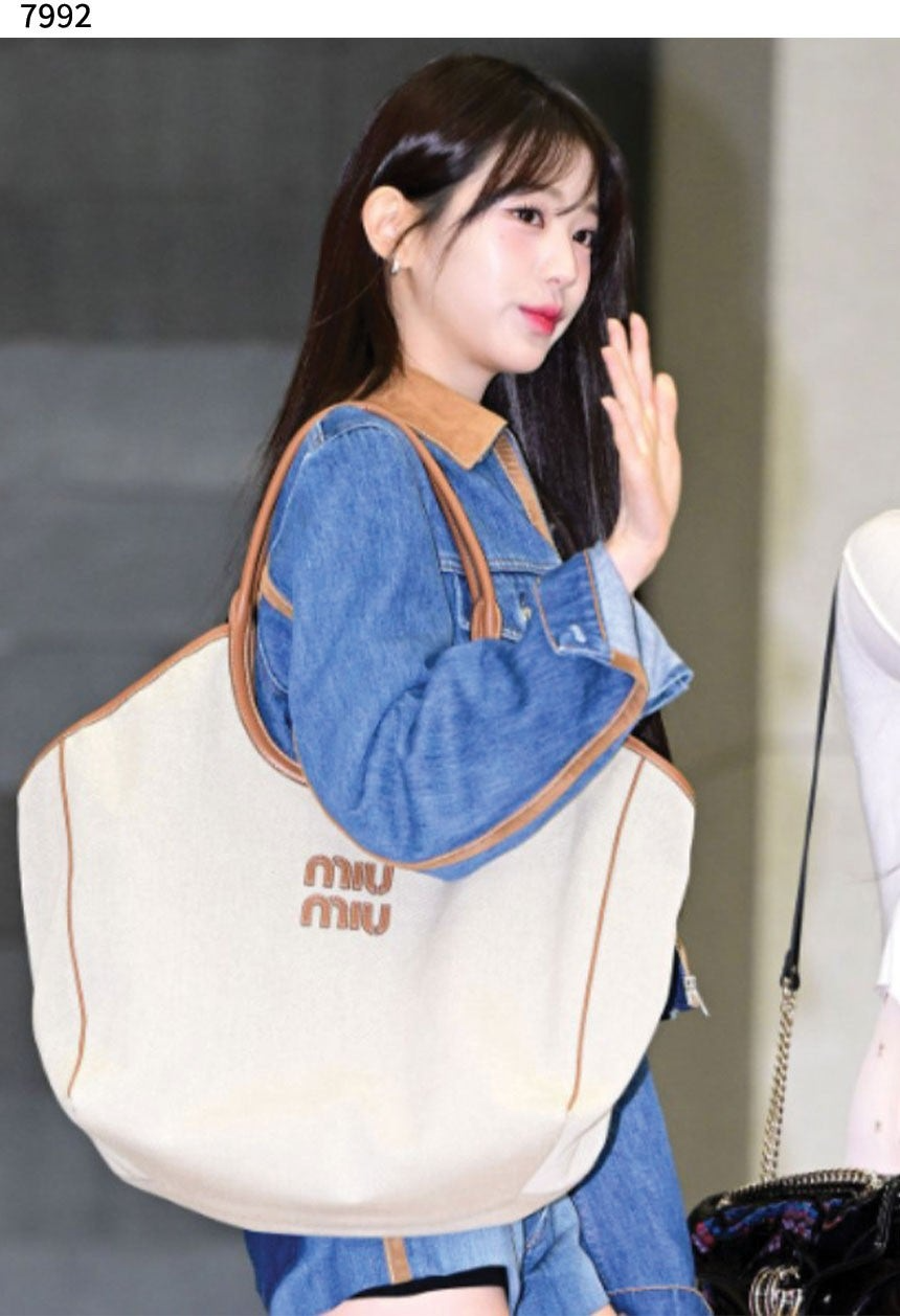 미우미우-가방-국내배송 아이비 캔버스 토트백