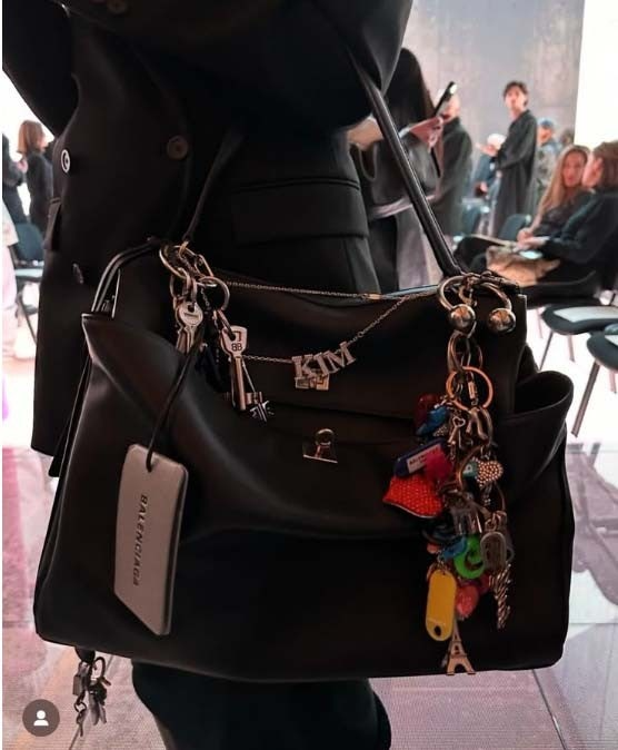 발렌시아가-가방-국내배송 로데오 라지 핸드백 블랙
