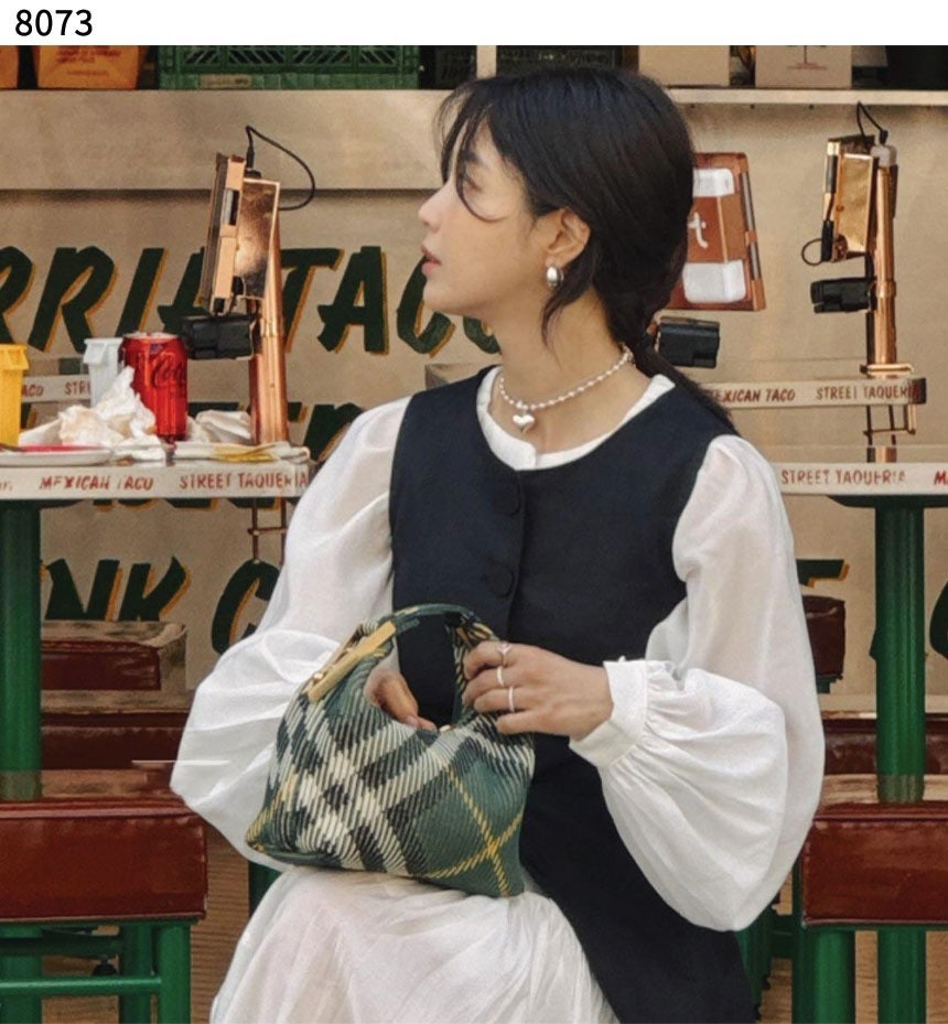 버버리-가방-국내배송 미니 페그 더플 백