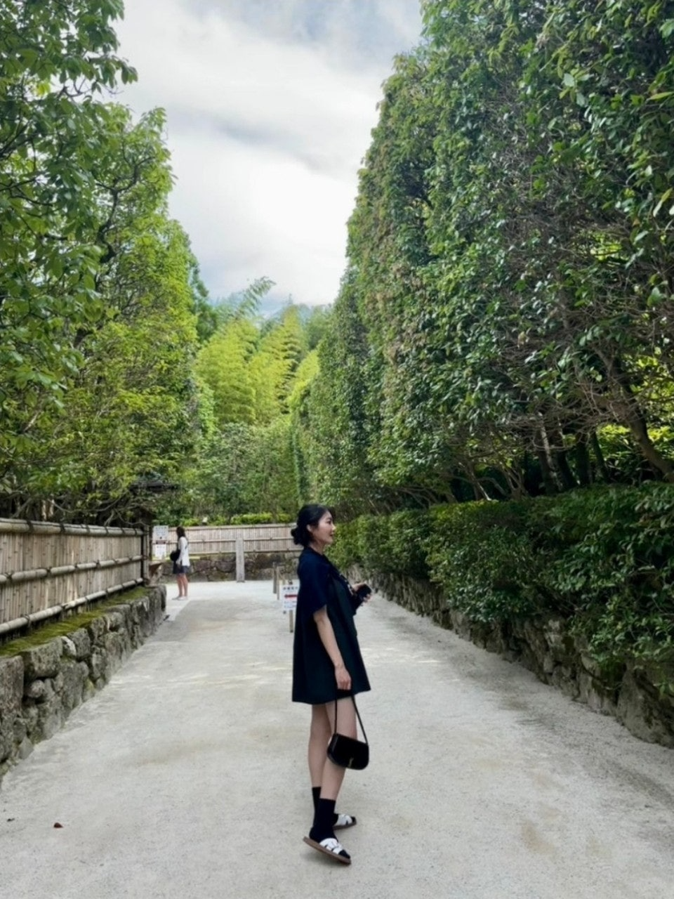 생로랑-가방-국내배송 볼테르 가죽 미니 숄더 백.