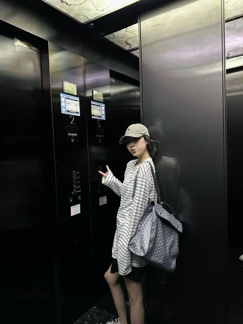 고야드-가방-국내배송 생레제르 백팩