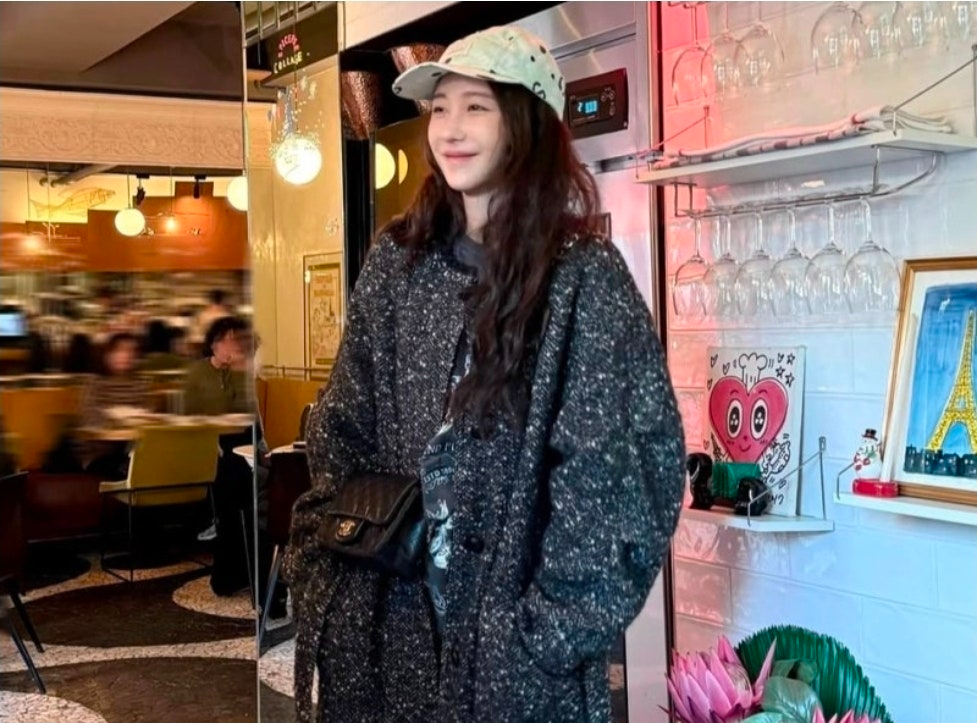 샤넬-가방-국내배송 뉴미니 탑핸들 램스킨 블랙 금장