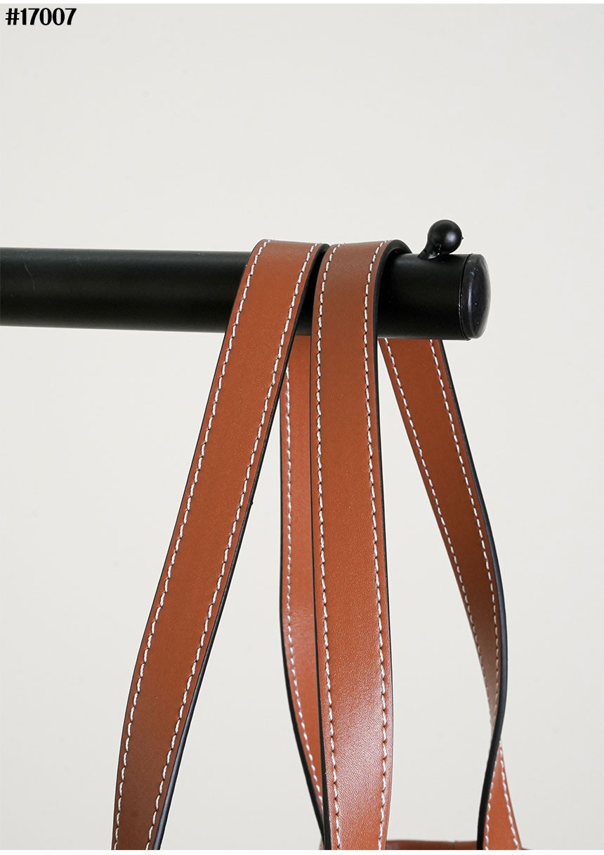 셀린느-가방-국내배송 트리옹프 카바스 백