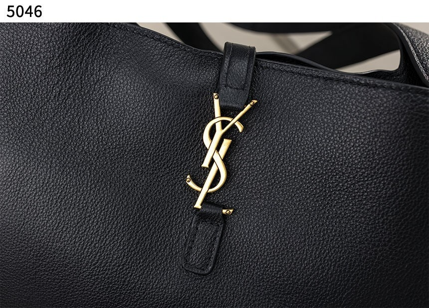 생로랑-가방-국내배송 BEA TOTE IN GRAINED LEATHER 미디엄백