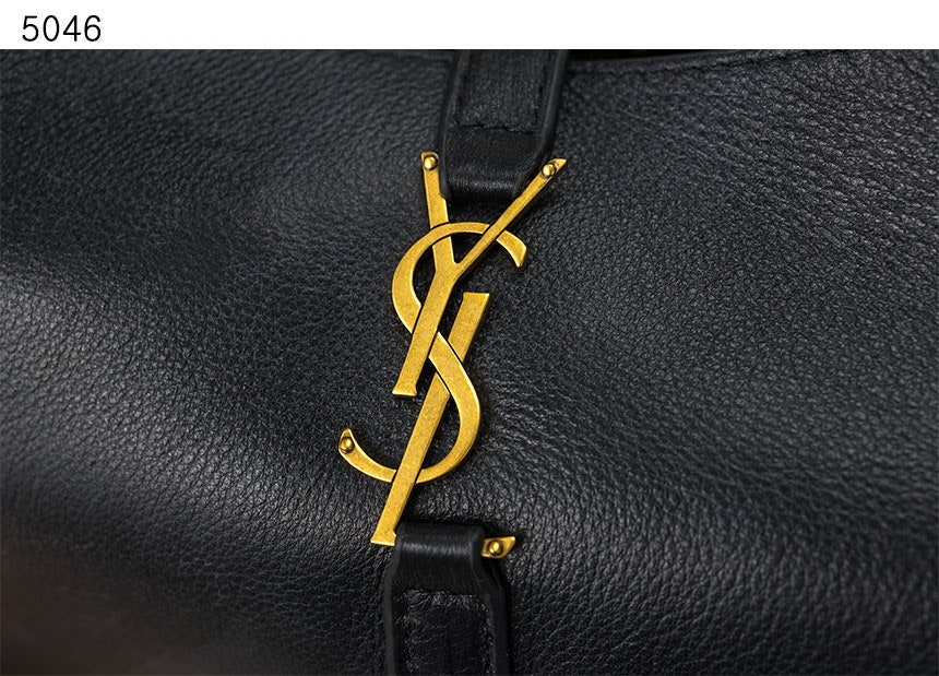 생로랑-가방-국내배송 BEA TOTE IN GRAINED LEATHER 미디엄백