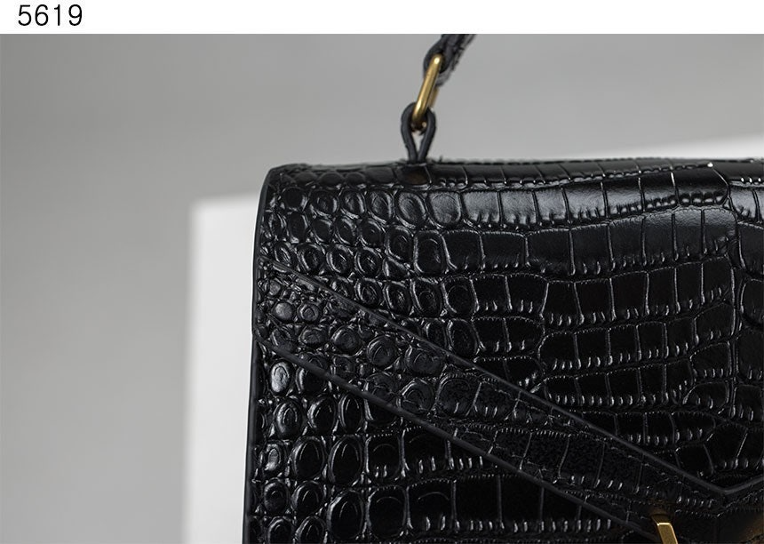 생로랑-가방-국내배송 CASSANDRA MINI TOP HANDLE BAG
