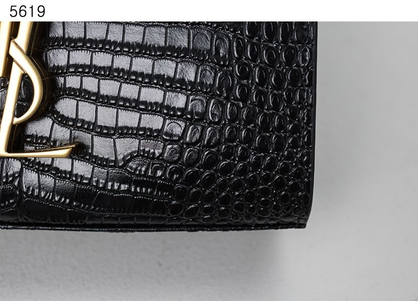 생로랑-가방-국내배송 CASSANDRA MINI TOP HANDLE BAG