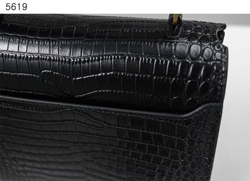 생로랑-가방-국내배송 CASSANDRA MINI TOP HANDLE BAG